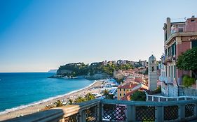 Hotel Tirreno